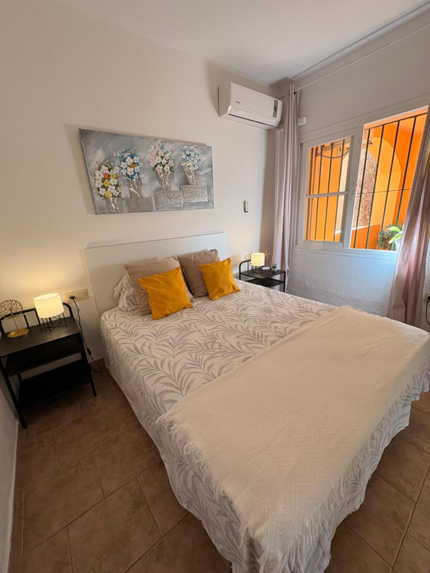 Riviera Del Sol Piscinas Playas Y Golf Apartment Malaga Luaran gambar
