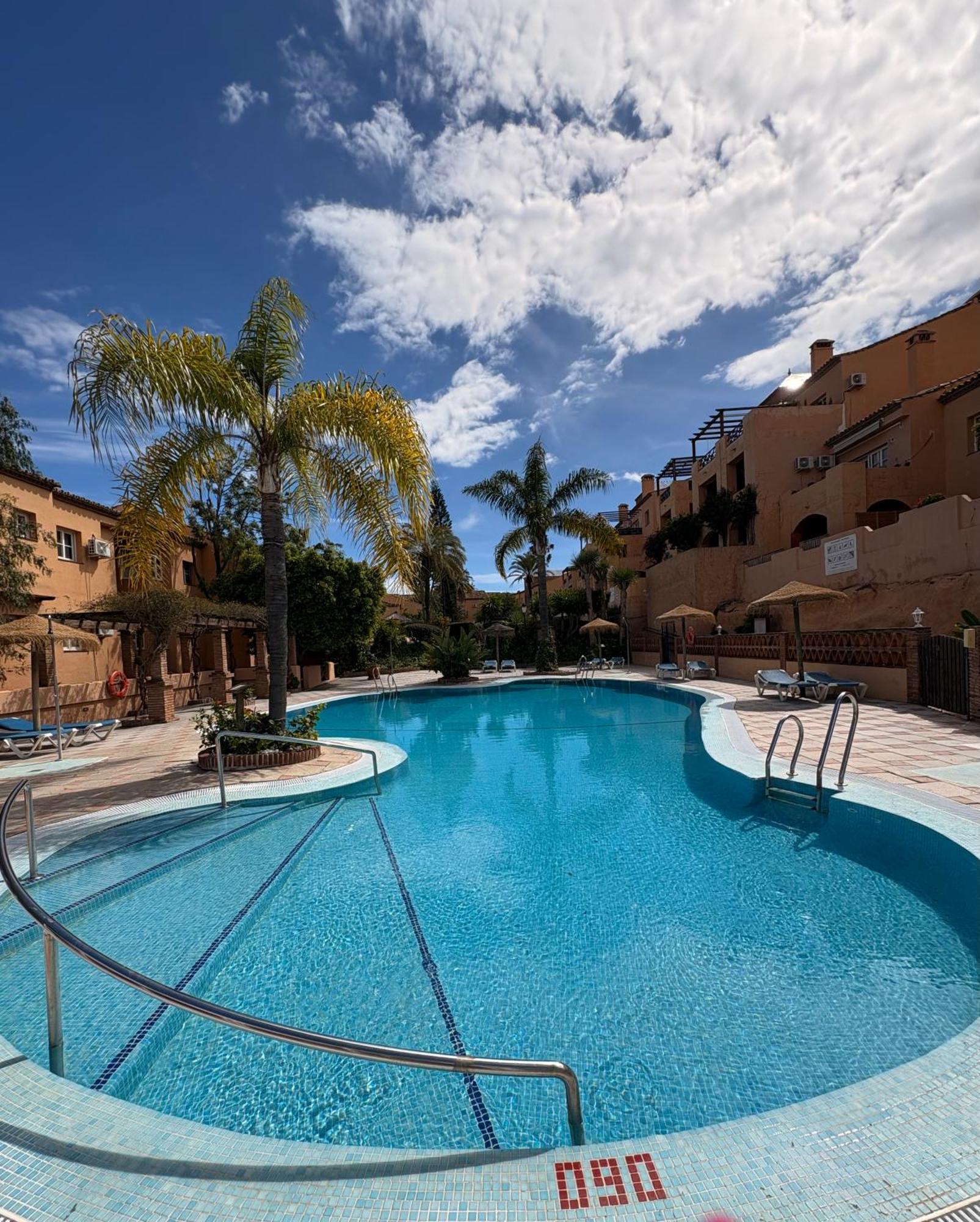 Riviera Del Sol Piscinas Playas Y Golf Apartment Malaga Luaran gambar